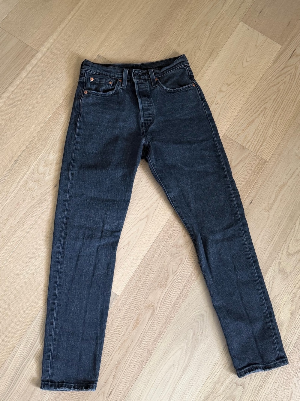 Levi’s high rise 501 straight jeans